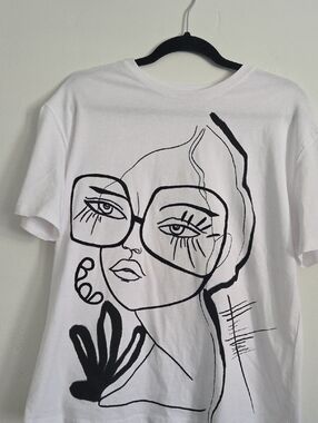 Zara White Tee with Black Graphic Detail